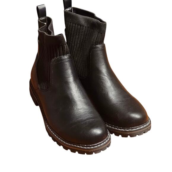 Corkys Cabin Fever Chelsea Boots Sz10 Black Faux Leather Chunky Slip On Grunge - Picture 1 of 9